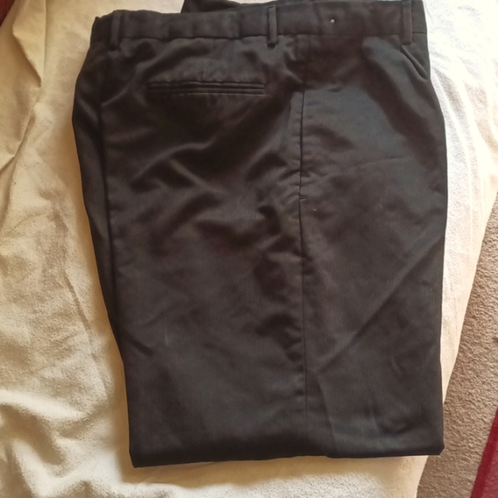 Men's Breakwater black dress pants 32 x 32